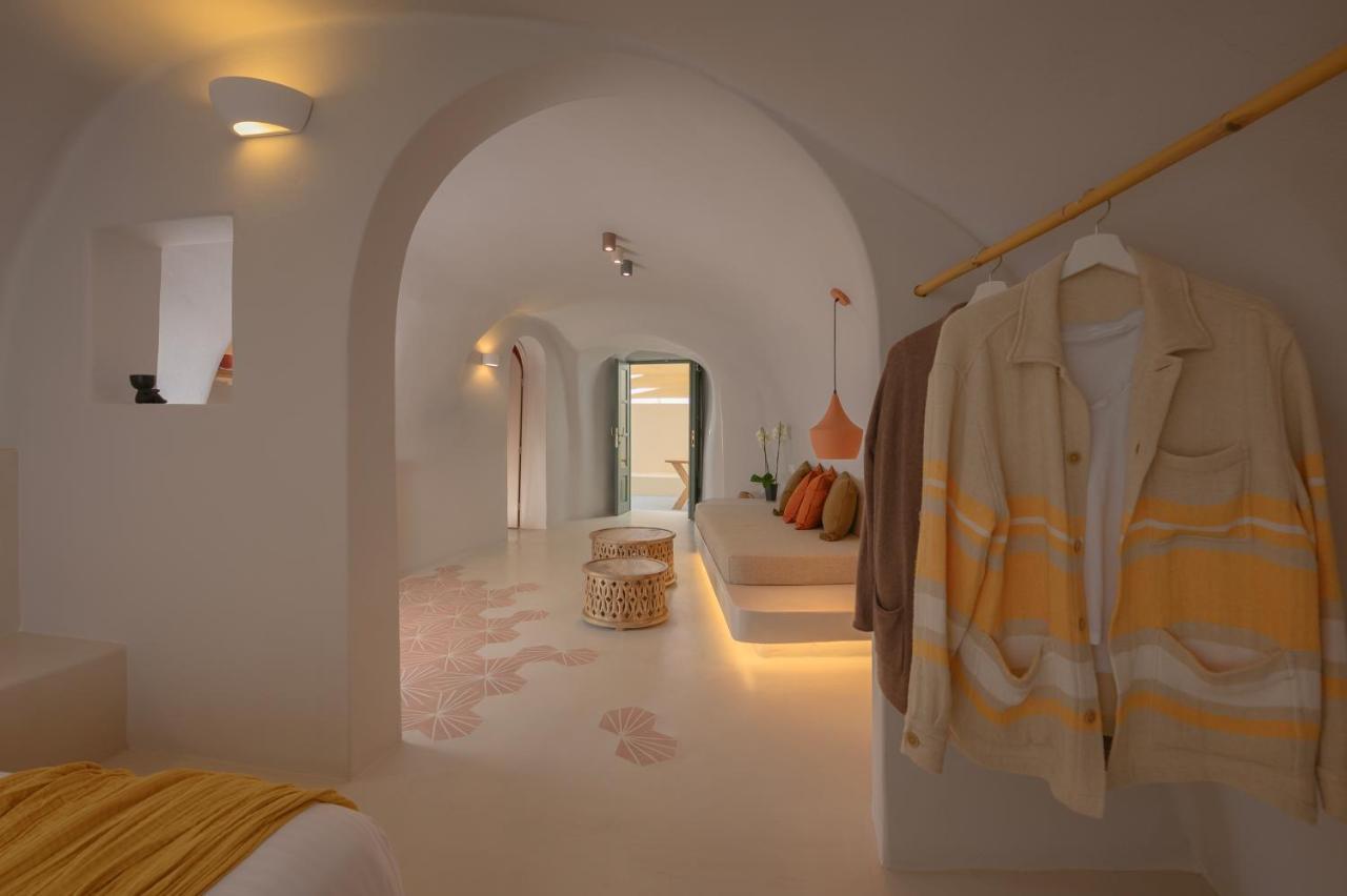 Elements Cave Suites Megalochori  Bagian luar foto