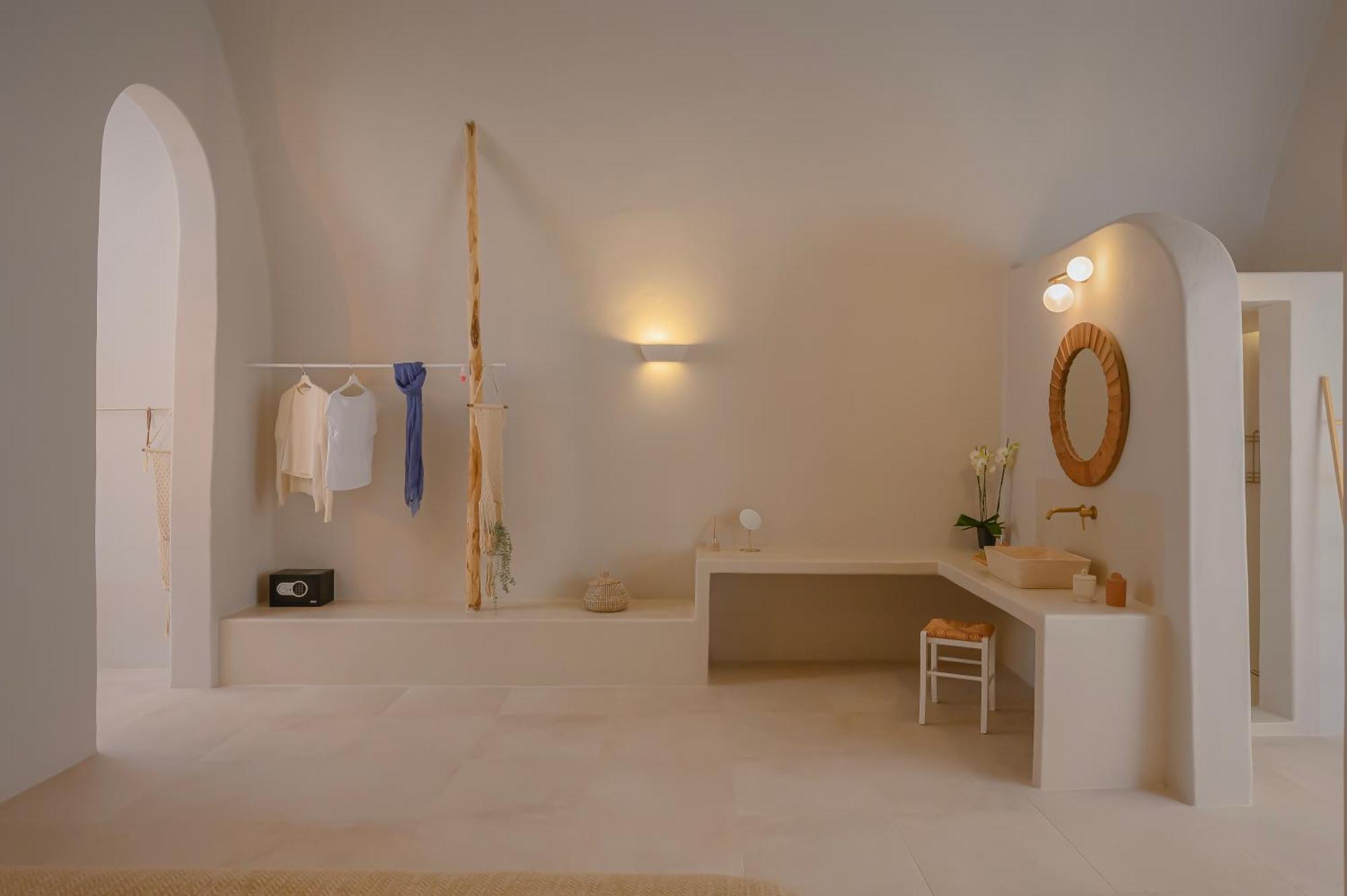 Elements Cave Suites Megalochori  Ruang foto